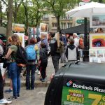 Busy art scene in Montmartre