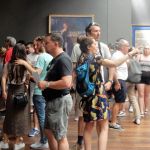 Throngs in the gallery