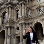 OK, can't you take a better pic than that?