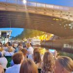 Everyone is having fun