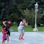 Everyone must have their picture made